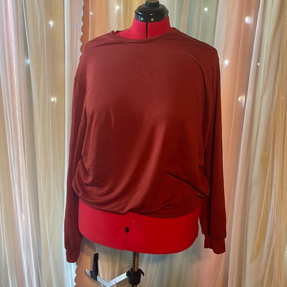 Lux LA burgundy top